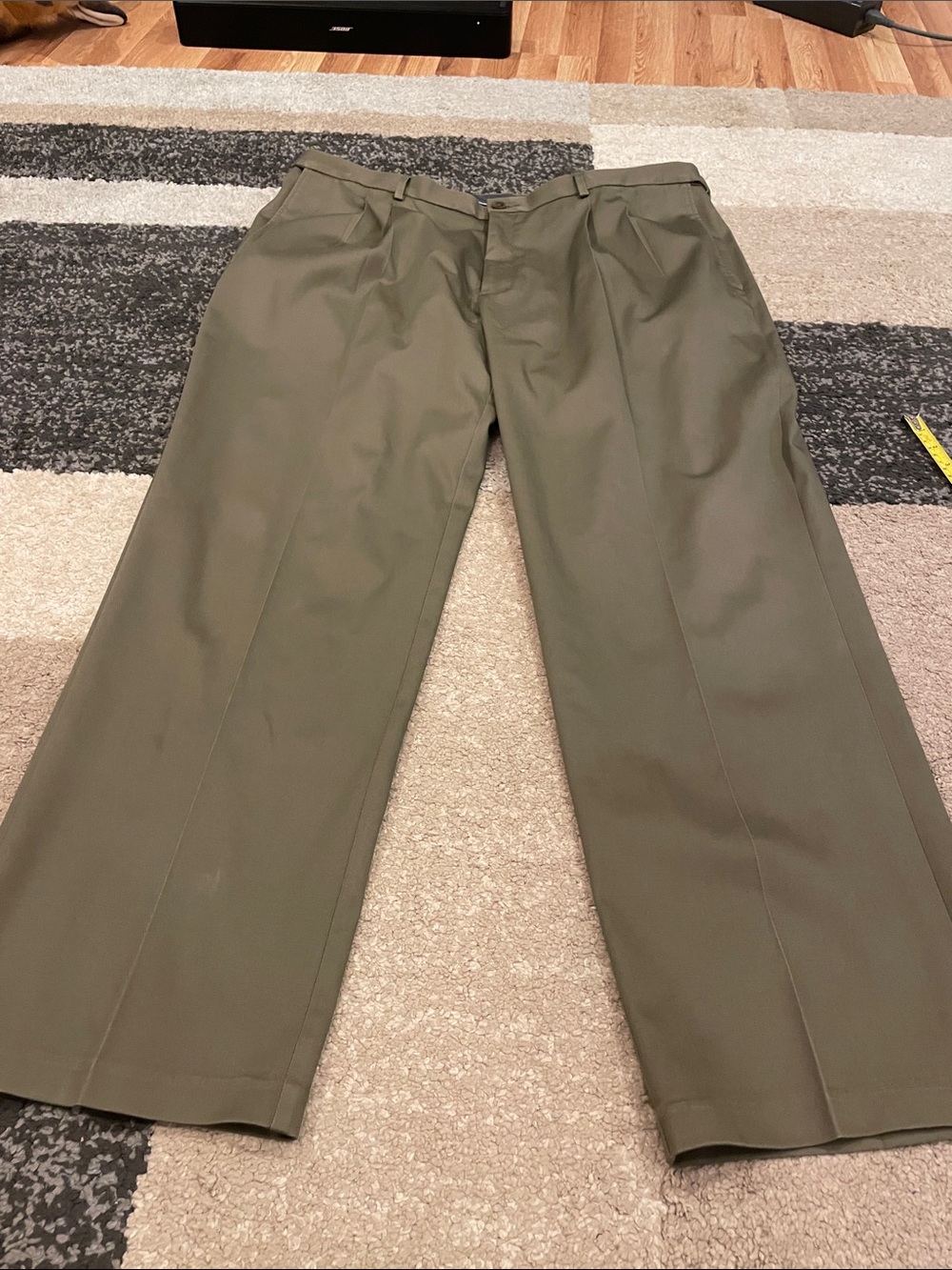 Haggar Men's Olive Dress Pants - Pleated Straight Leg